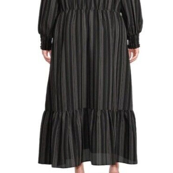 TERRA & SKY Peasant Tiered Long Sleeve Maxi Dress Plus 3X Ikat Stripe Black NWT - Picture 12 of 14